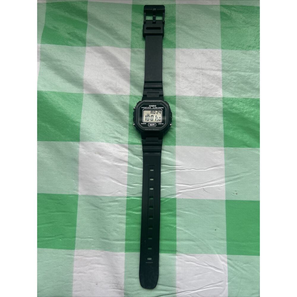 Casio Illuminator Women’s Watch - Picture 2 of 9